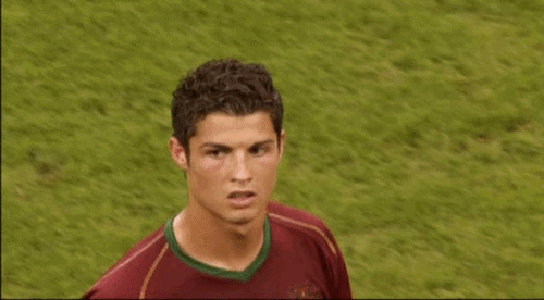 Cristiano-Ronaldo-Serious-Wink-During-A-Soccer-Game-Gif.gif