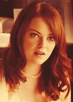 Emma-Stone-Wink-Of-Approval-Gif.gif