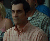 Phil-Dunphy-Clapping-In-Modern-Family.gi