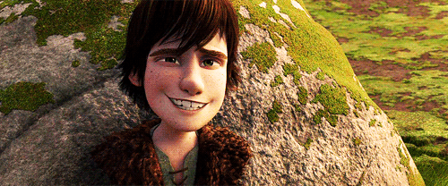 [Imagen: Hiccup-Toothless-Awkward-Smile-Reaction-Gif.gif]
