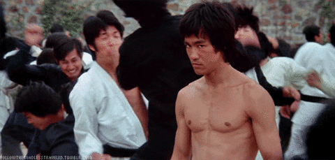 Bruce-Lee-Angry-Stare-Before-The-Showdow