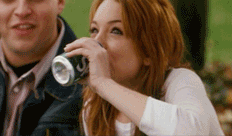 Lindsay-Lohan-Drink-Spill-Reaction-Gif-I