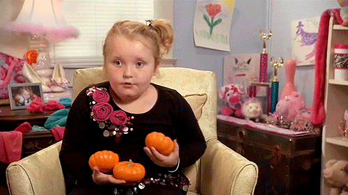Honey-Boo-Boo-Shows-Off-Her-Non-Existent