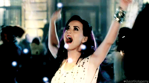 Katy-Perry-Celebration-Dance-In-Firework