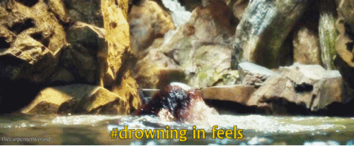 Bilbo-Baggins-Drowing-In-Feels-In-The-Hobbit.gif