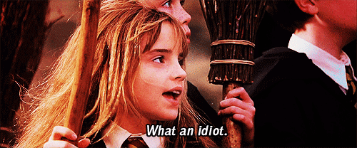 Emma-Watson-Calls-You-An-Idiot-In-Harry-Potter-Insult-Gif.gif
