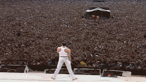 Freddie-Mercury-Singing-To-a-Huge-Crowd-
