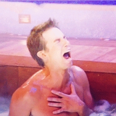 iCarly’s Jerry Trainor Screaming In The Jacuzzi.